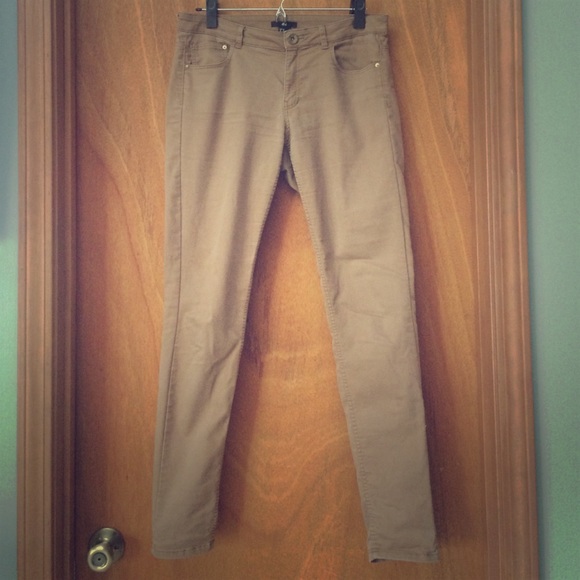 Khaki Skinnys