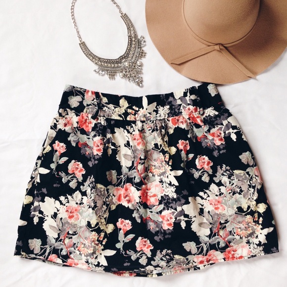 Maurices Dresses & Skirts - Maurice's Black Floral Mini Skirt