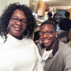 Meet your Posher, Regina