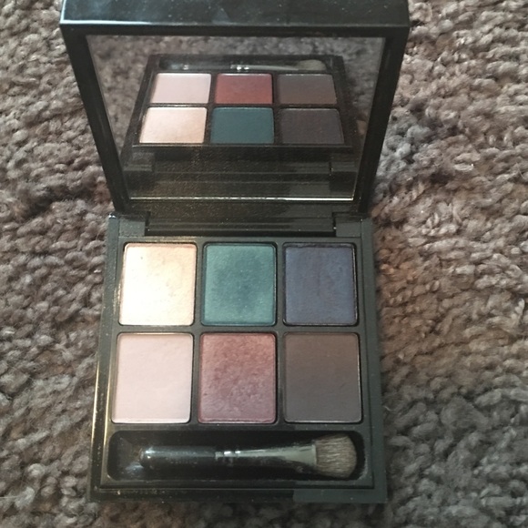 MAC Eyeshadow Palette