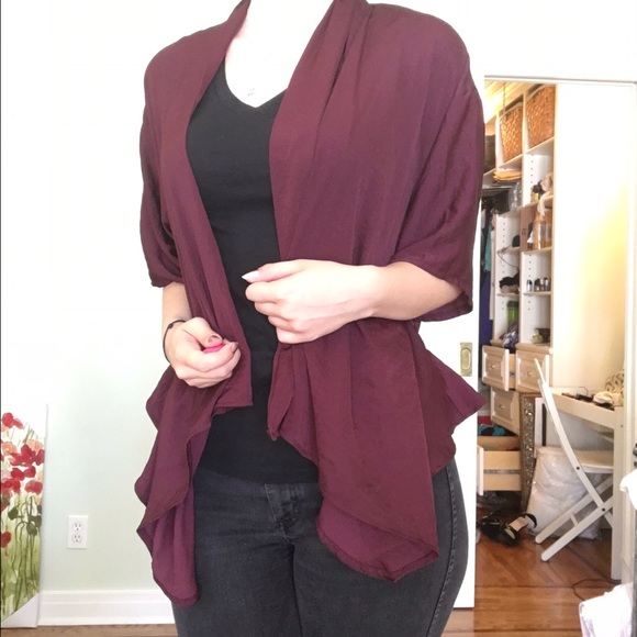 Forever 21 Contemporary burgundy kimono