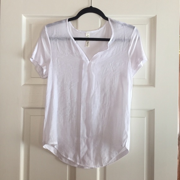 Soft semi sheer tee MOVING SALE - Picture 2 of 2