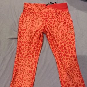 Nike DRI-fit running capris
