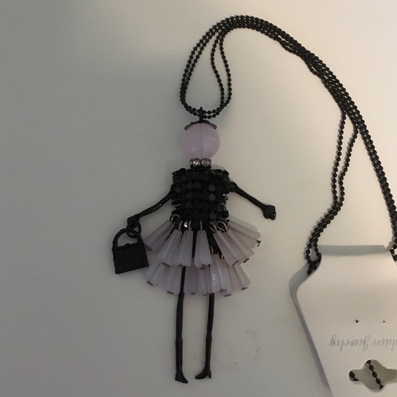 Doll Pendant Statement Necklace. - Picture 3 of 4