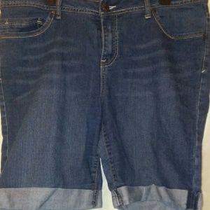 Faded Glory Womens Denim Stretch Bermuda Shorts