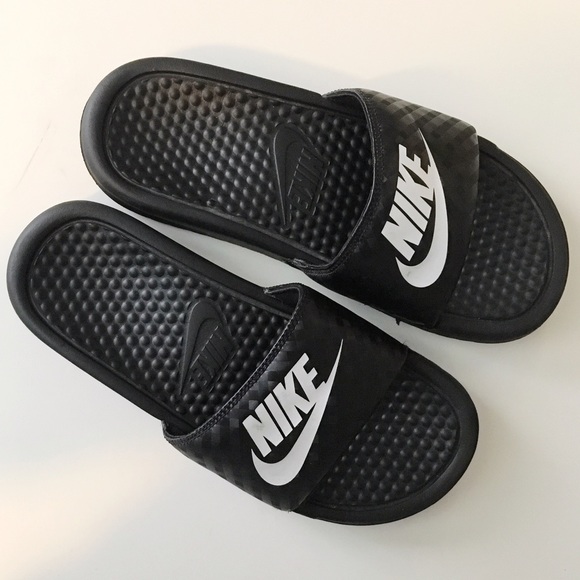 Nike kids/women slides