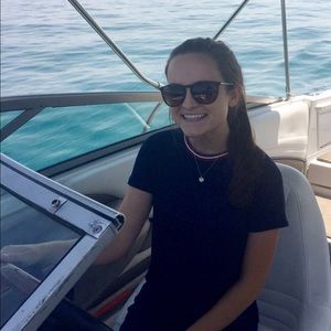 Meet your Posher, Emma