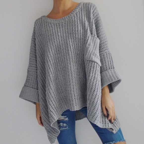 ❗️ONE left❗️Georgia Oversized Sweater - Picture 3 of 4