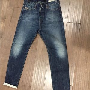 •Price Drop• NWT DIESEL EAZEE BOYFRIEND JEANS