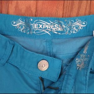 Short Jeans.