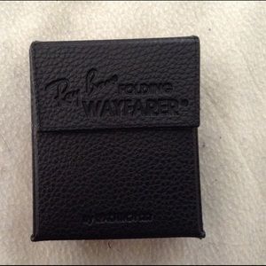 ray ban foldable case