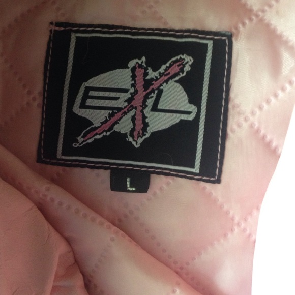 Pink leather jacket - Picture 3 of 3