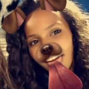 Meet your Posher, Talia