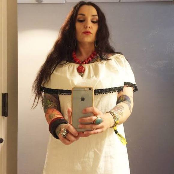 Meet your Posher, Suzy