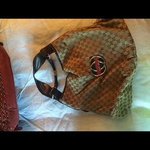 Gucci purse