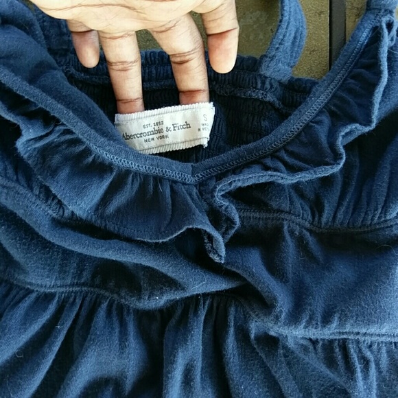 Abercrombie and Fitch tank - Picture 2 of 3