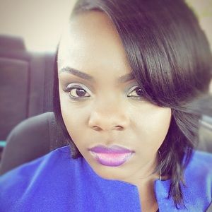 Meet your Posher, Roshell