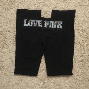 VS Pink yoga pants