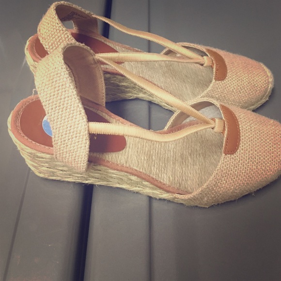 Tan 7.5 Ralph Lauren wedges.  Hardly worn.  EUC.