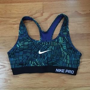 Nike Pro printed sports bra