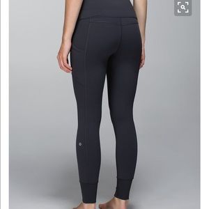 Lululemon En Route Crops Dark Grey/Coal