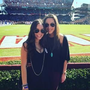 Meet your Posher, Mia