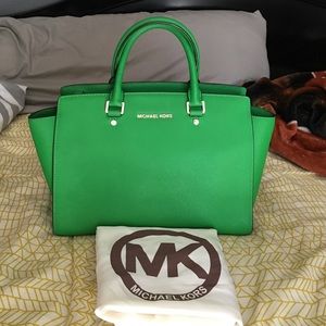 MK selma green