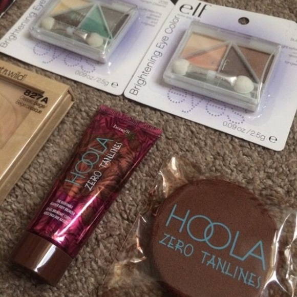 Assorted NEW makeup - Picture 2 of 3