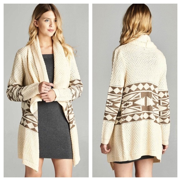 Those Who Wander Cardigan - Picture 3 of 4