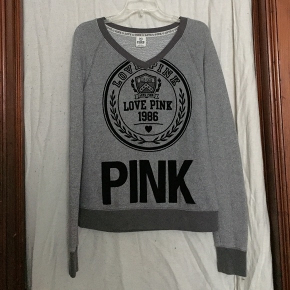 Grey v-neck sweatshirt