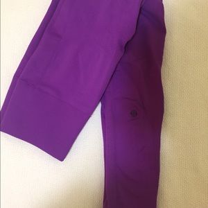 Lululemon Zone In Tight $75 OBO