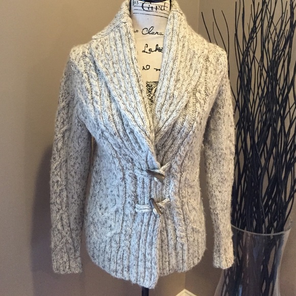 Banana Republic Sweaters - Banana Republic chunky sweater