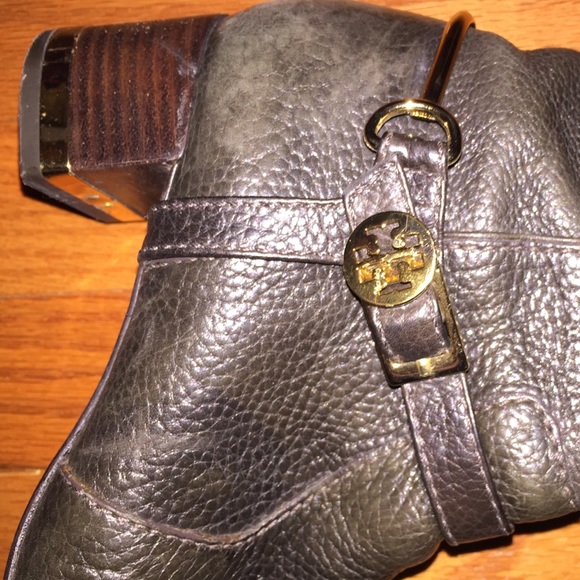 Boots. - Picture 4 of 4