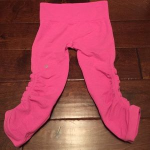 Lululemon pink pants