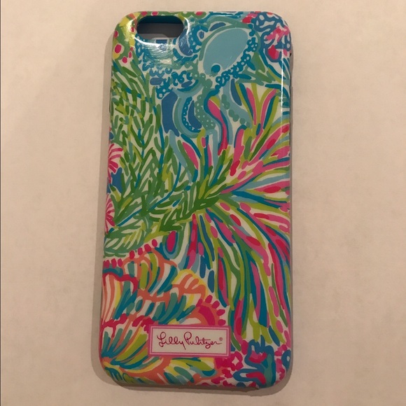 Lilly Pulitzer iPhone 6/6s case.