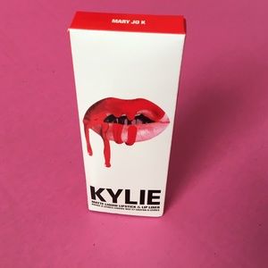 Kylie Jenner Mary Jo K Lipstick & Lip Liner