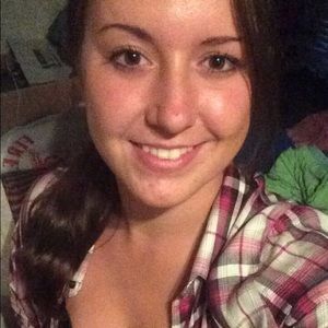 Meet your Posher, Regina