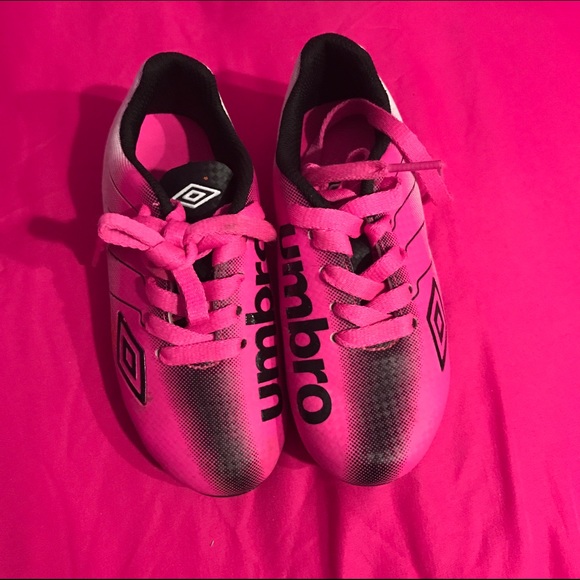 Girls soccer shoes