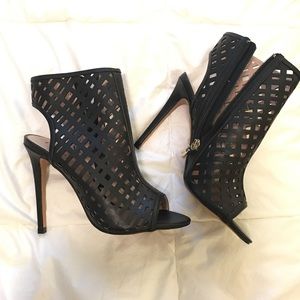 Bebe peep toe sandal