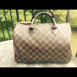 Authentic Louis Vuitton Speedy in excellent cond