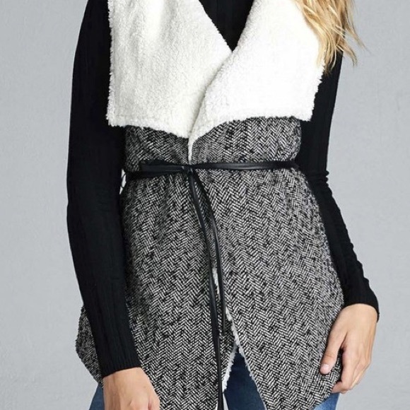 HP🎉Cottage Escape Tweed Vest - Picture 2 of 4