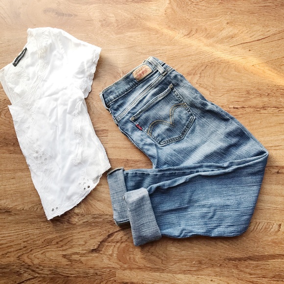 Levi's too superlow 524 jeans