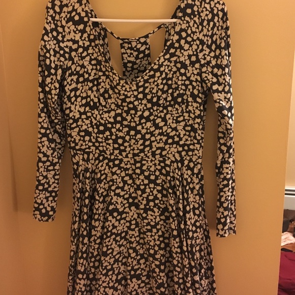 Patterned long sleeve slowly dress