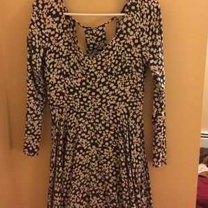 Patterned long sleeve slowly dress