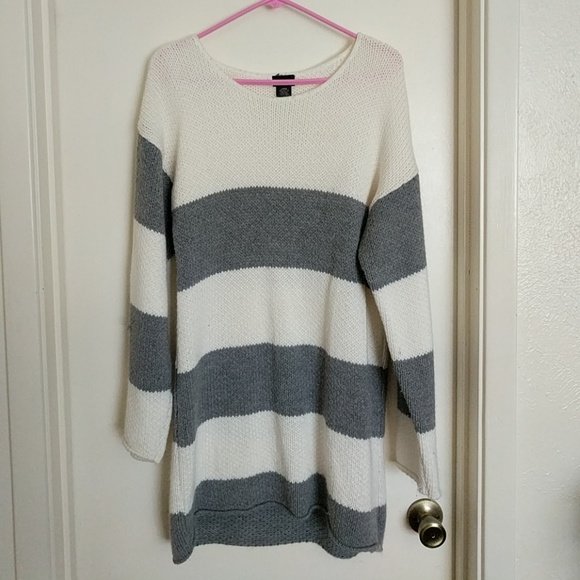 Over sized sweater
