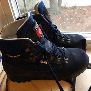 Berghaus Gore Tex hiking boots