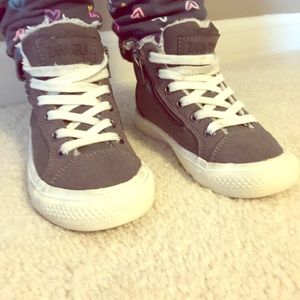 Zara girls high-tops with stud detail!