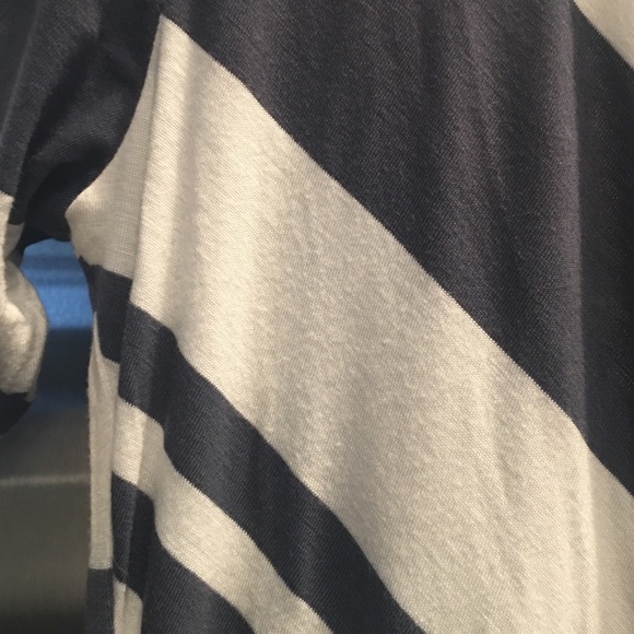 Heather gorgeous asymmetrical dress. - Picture 2 of 4