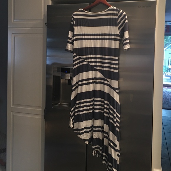 Heather gorgeous asymmetrical dress. - Picture 3 of 4