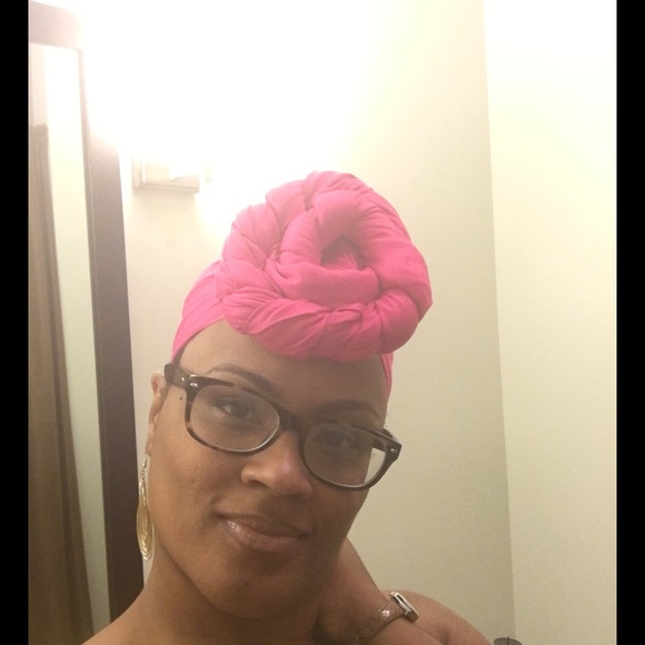 Meet your Posher, Felicia